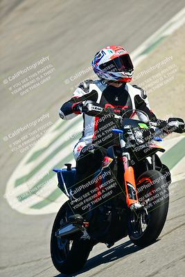 media/Sep-07-2025-TrackXperience (Sun) [[ee17e62fad]]/Level 1/Session 2 (The Bowl)/